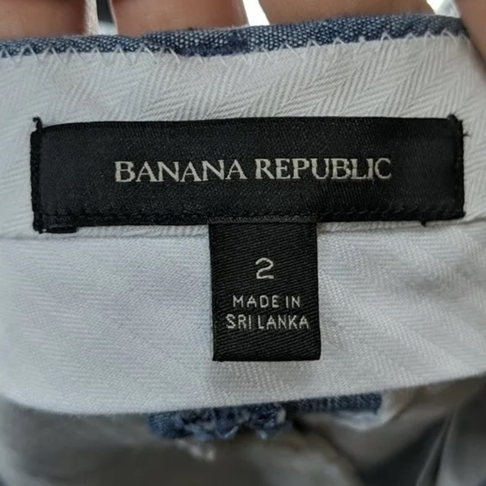 💙 Banana Republic Chambray Cotton Blue Casual Lightweight Shorts - Size 2 - Picture 3 of 4